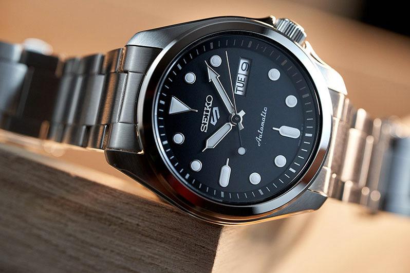 Наручные часы  Seiko  Seiko 5 Seiko SRPE55K1 (фото 3)