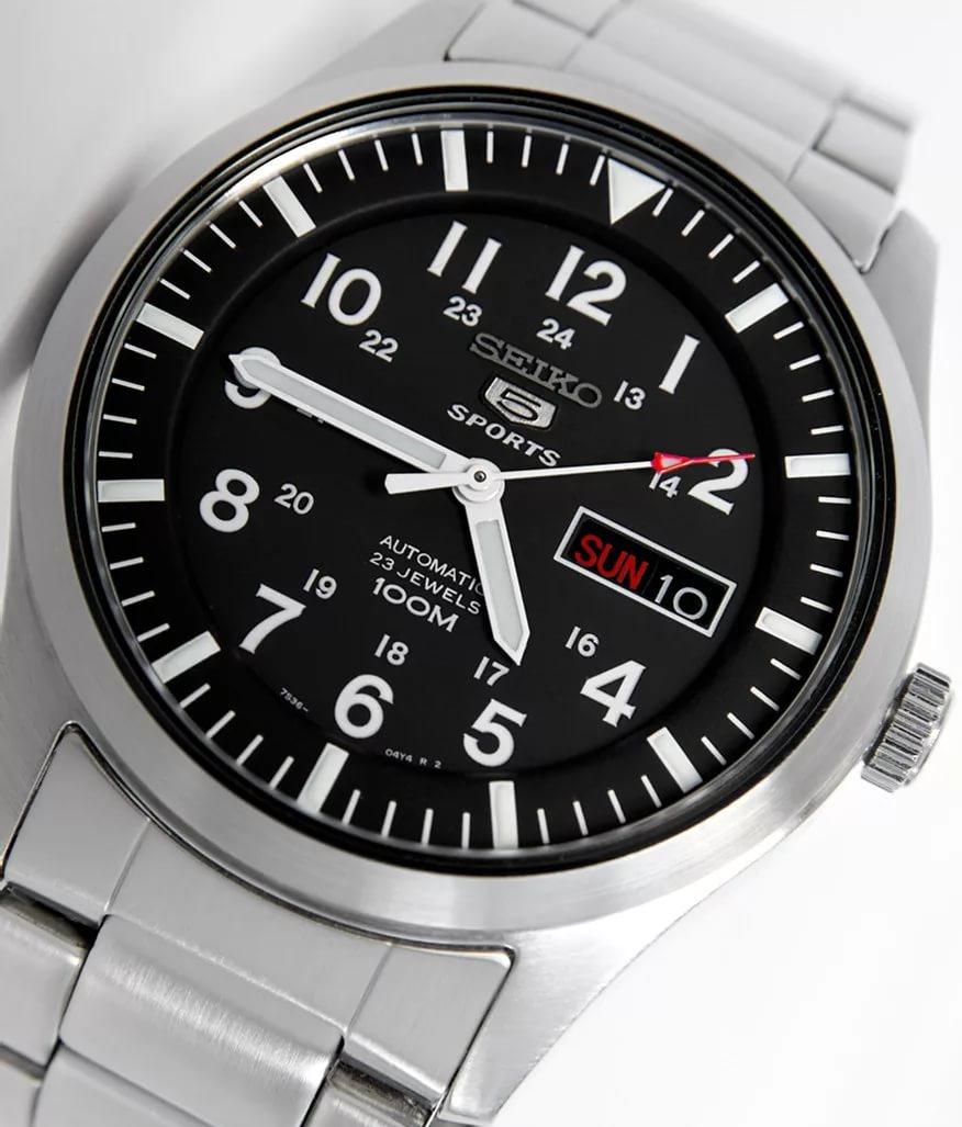 Наручные часы  Seiko  Sportura Seiko SNZG13J1 (фото 2)