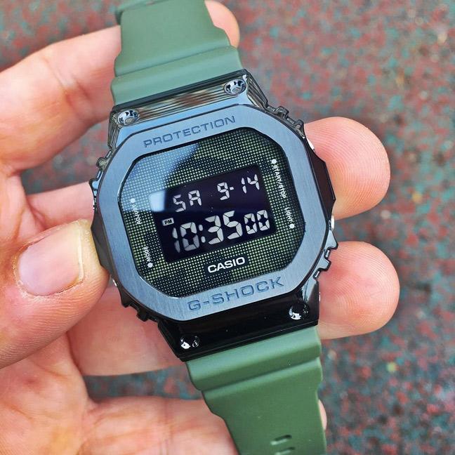 Наручные часы  Casio  G-Shock Casio GM-5600B-3E (фото 8)