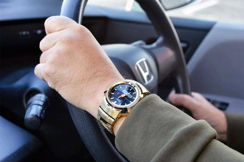 Наручные часы  Casio  G-Shock Casio AWM-500GD-9A (фото 8)