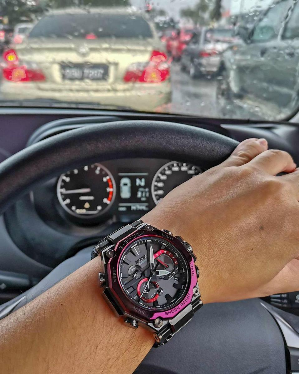 Наручные часы  Casio  G-Shock Casio MTG-B2000BD-1A4 (фото 2)