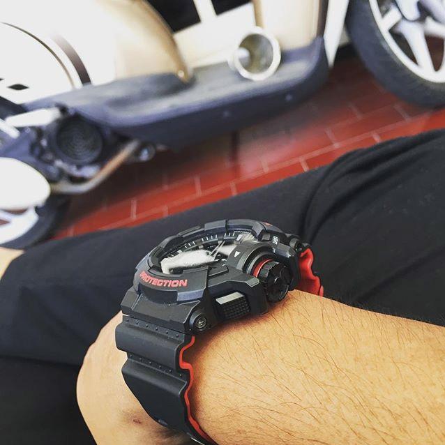 Наручные часы  Casio  G-Shock Casio GA-400HR-1A (фото 9)