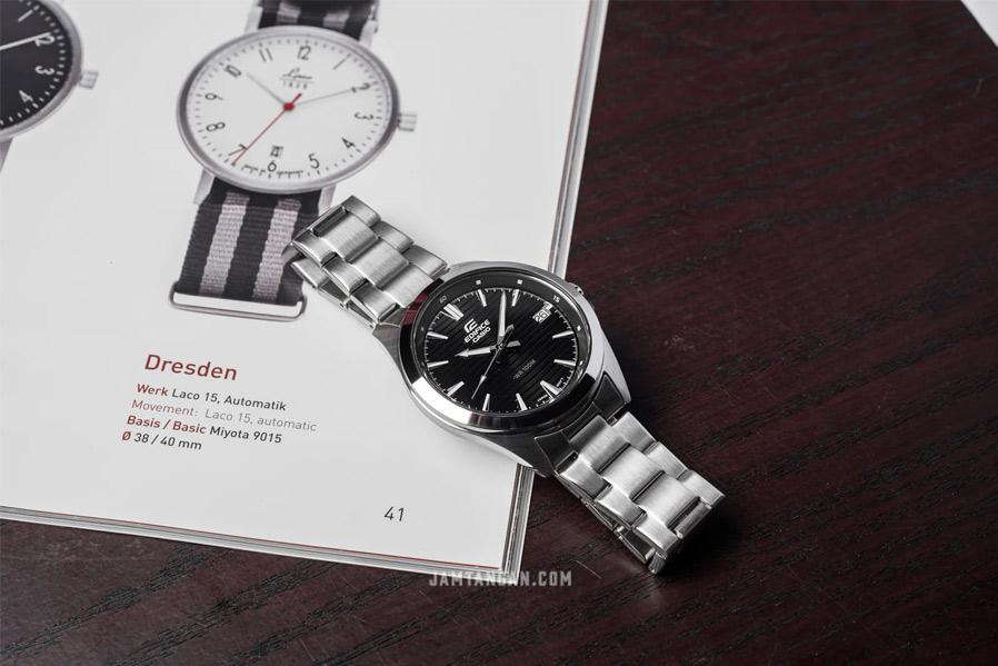 Наручные часы  Casio  Edifice Casio EFV-140D-1A (фото 6)