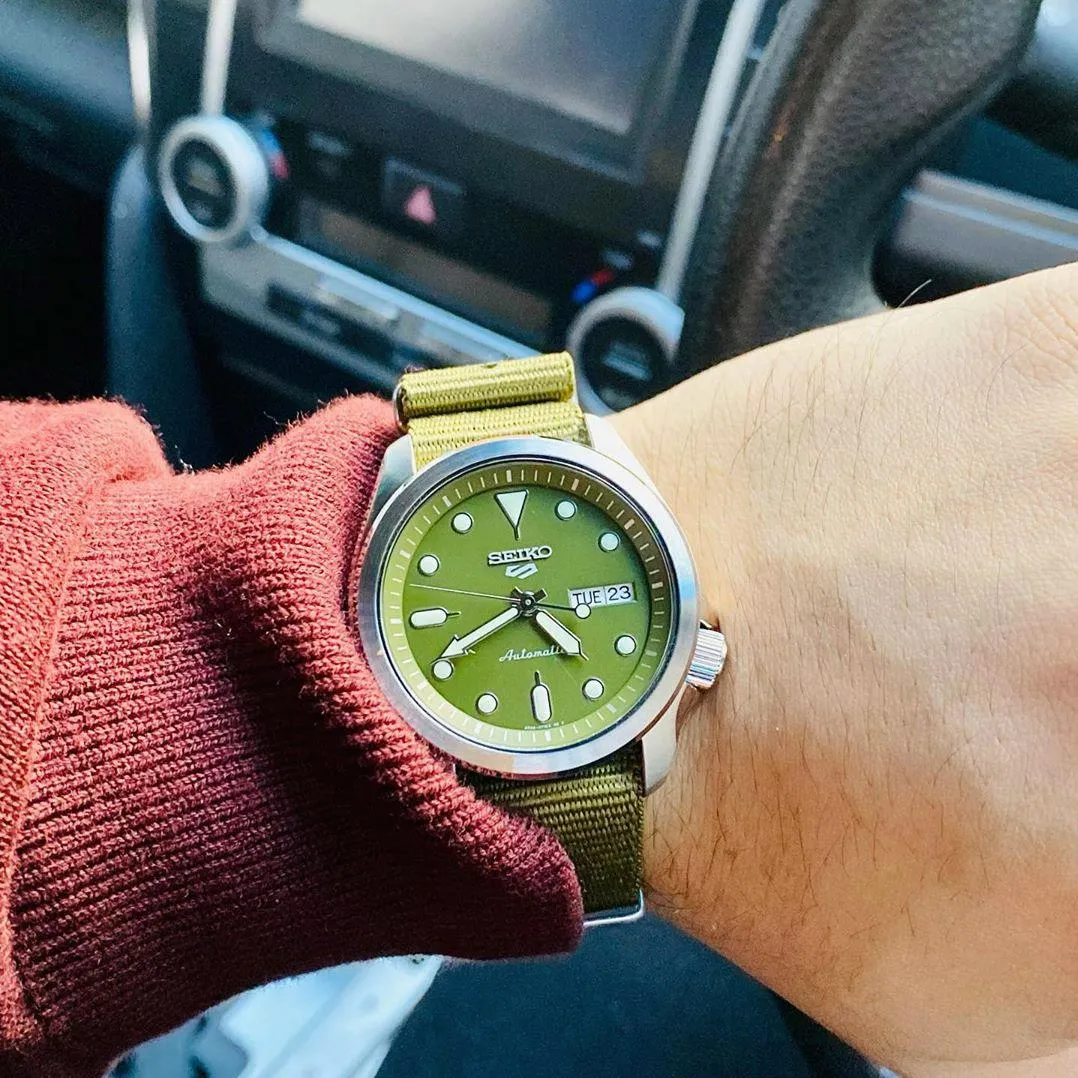 Часы  Seiko  Seiko 5 Sports Seiko SRPE65K1 (фото 8)