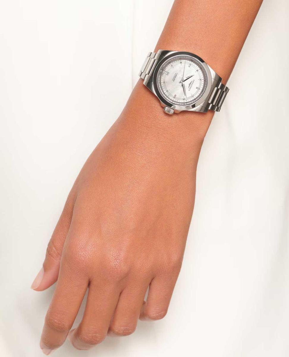 Наручные часы  Longines  Conquest Longines L3.430.4.87.6 (фото 2)