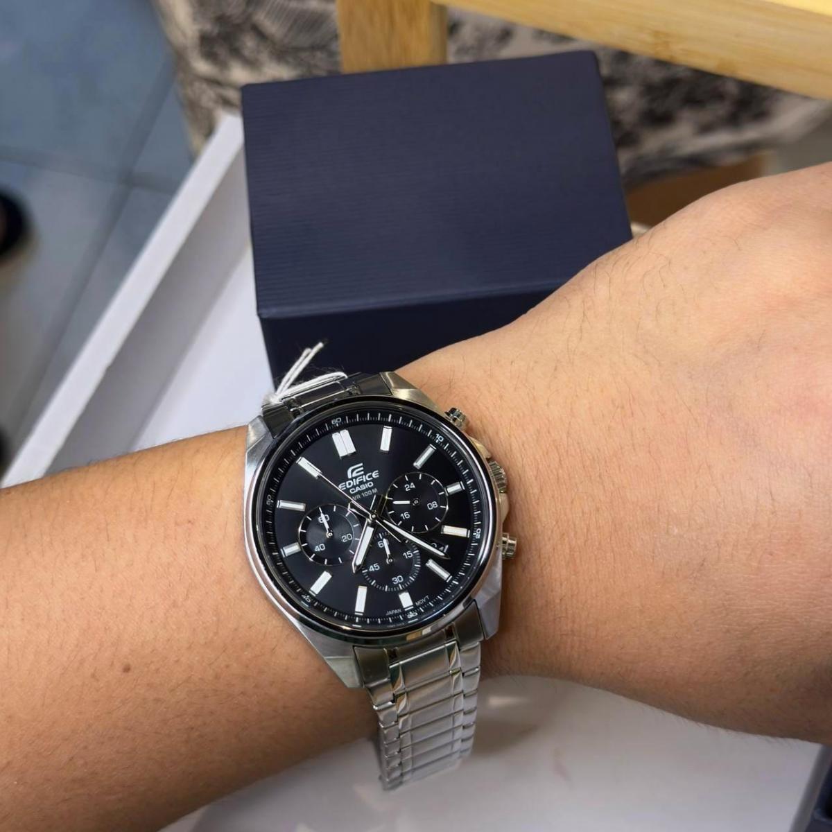 Наручные часы  Casio  Edifice Casio EFV-650D-1A (фото 3)