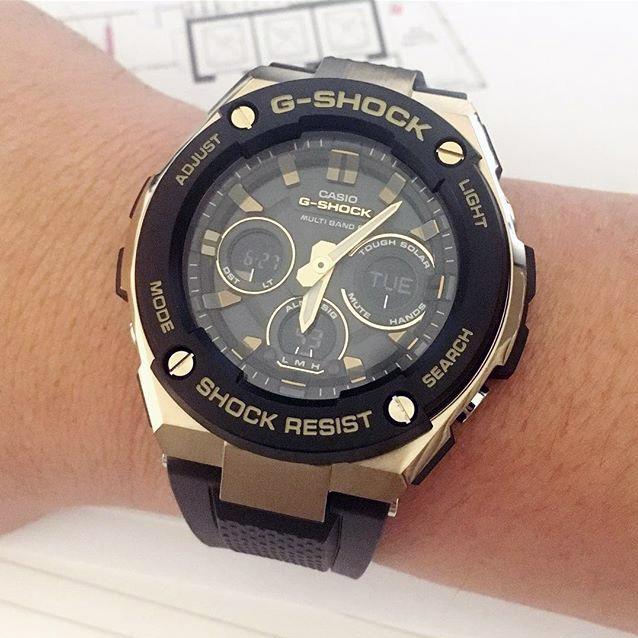 Наручные часы  Casio  G-Shock Casio GST-W300G-1A9 (фото 9)