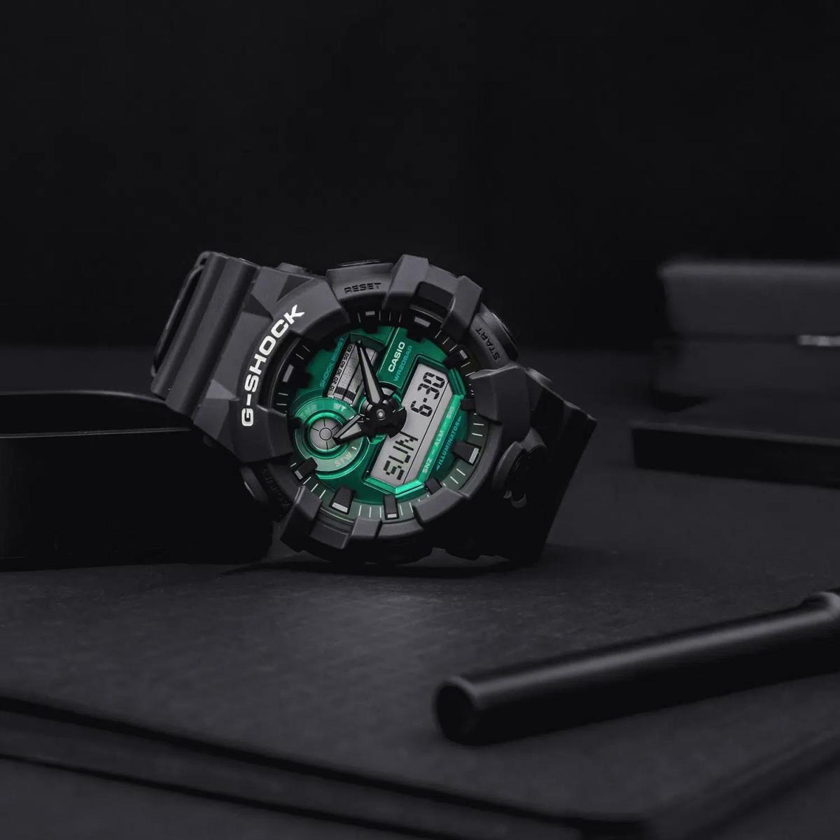 Наручные часы  Casio  G-Shock Casio GA-700MG-1A (фото 2)