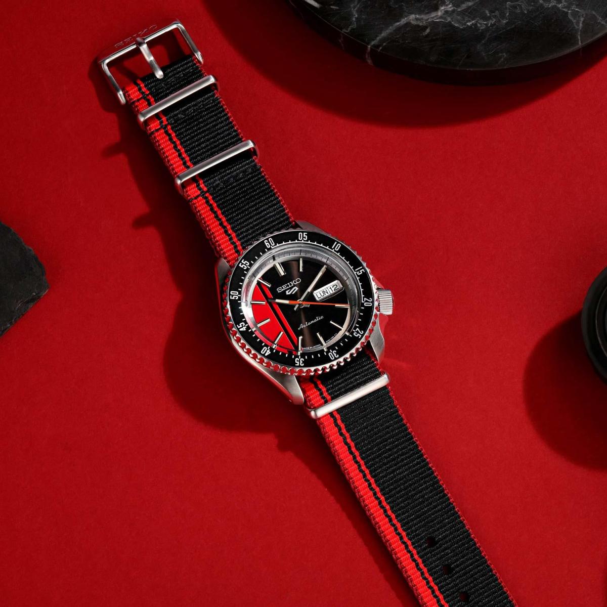 Наручные часы  Seiko  Seiko 5 Sports Seiko SRPK71 (фото 5)