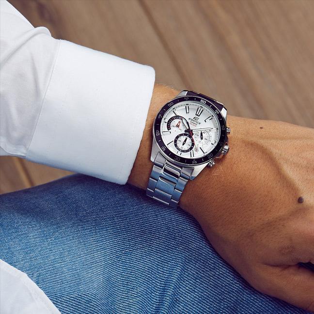 Наручные часы  Casio  Edifice Casio EFV-570D-7A (фото 2)