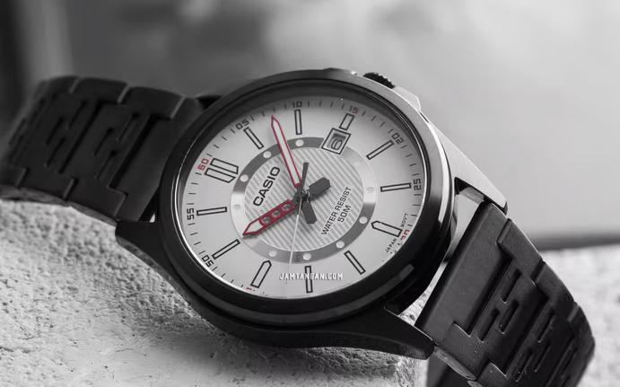 Наручные часы  Casio  Collection Casio MTP-E700B-7E (фото 2)