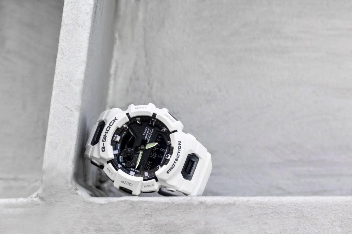 Наручные часы  Casio  G-Shock Casio GBA-900-7A (фото 4)
