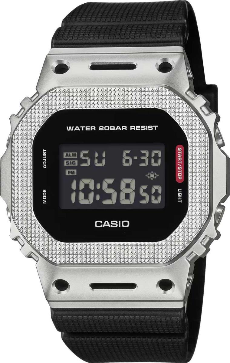 Наручные часы  Casio  G-Shock Casio GM-5600M-1 (фото 1)