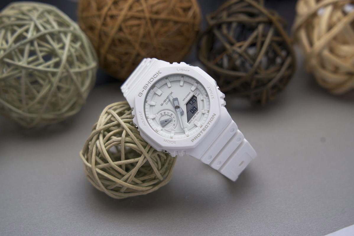 Наручные часы  Casio  G-Shock Casio GA-2100-7A7 (фото 3)