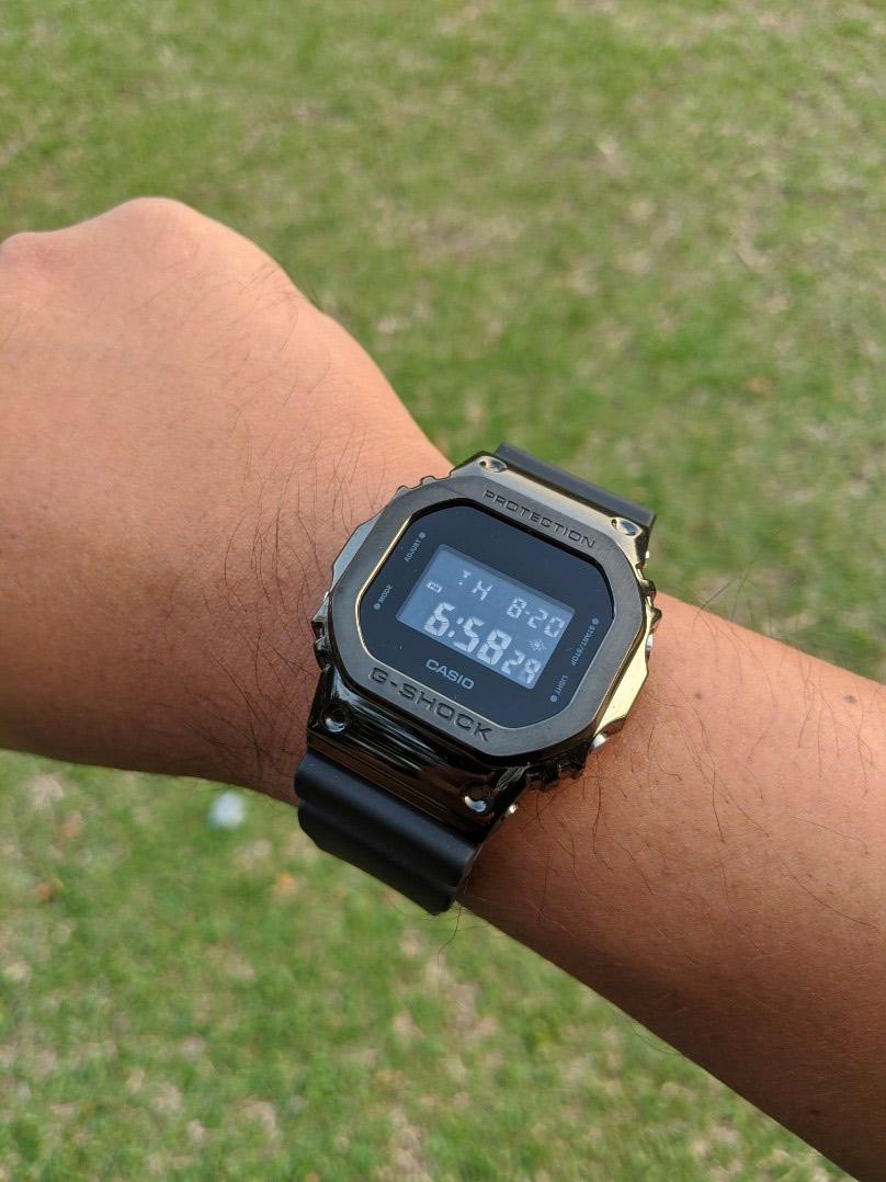 Наручные часы  Casio  G-Shock Casio GM-5600UB-1E (фото 2)