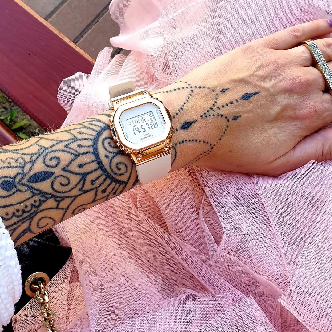 Наручные часы  Casio  G-Shock Casio GM-S5600UPG-4E (фото 3)