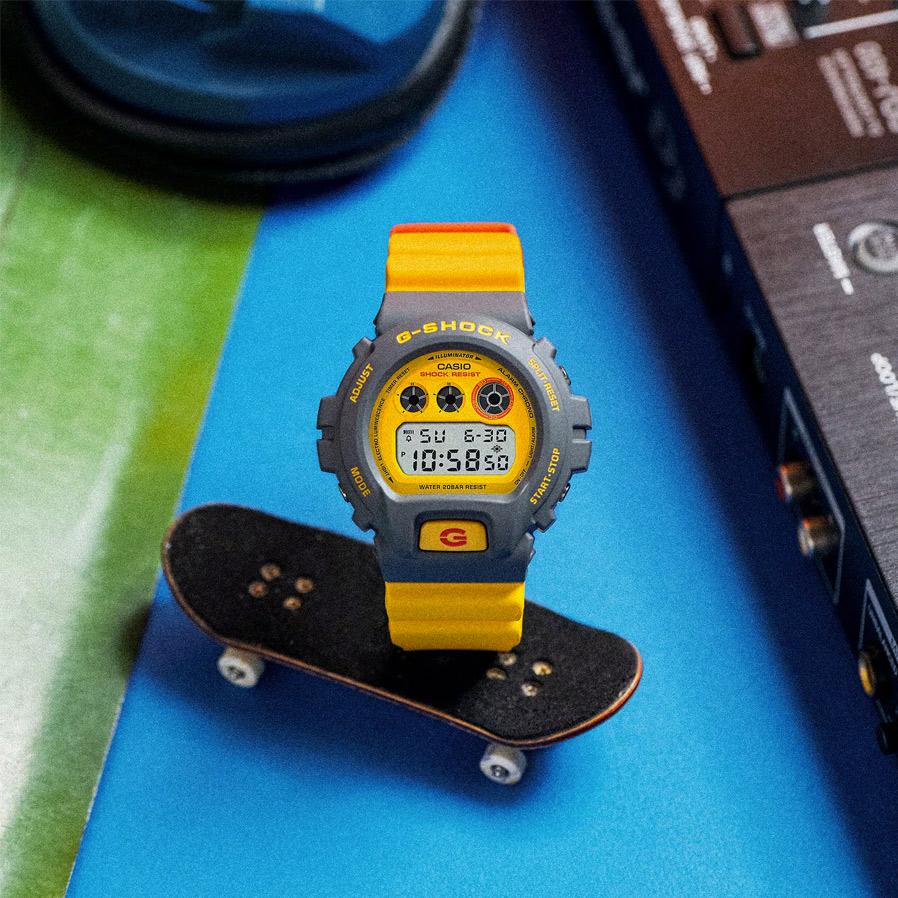 Наручные часы  Casio  G-Shock Casio DW-6900Y-9E (фото 4)