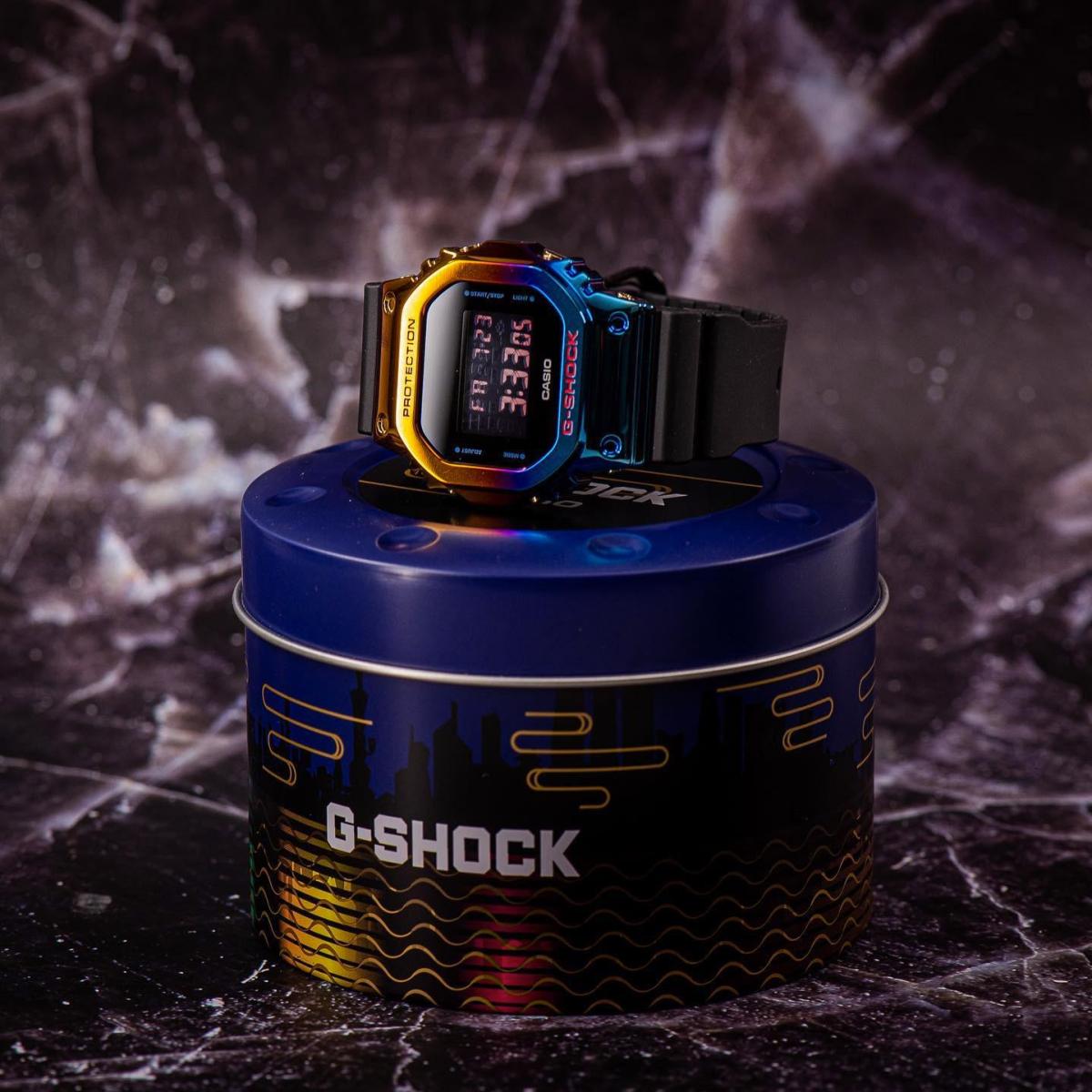 Наручные часы  Casio  G-Shock Casio GM-5600SN-1E (фото 5)