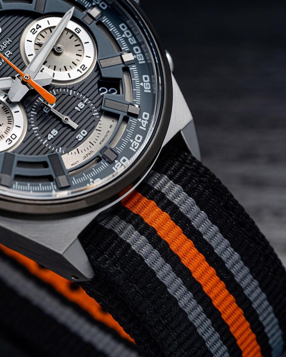 Наручные часы  Seiko  Discover More Seiko SSB403P1 (фото 5)