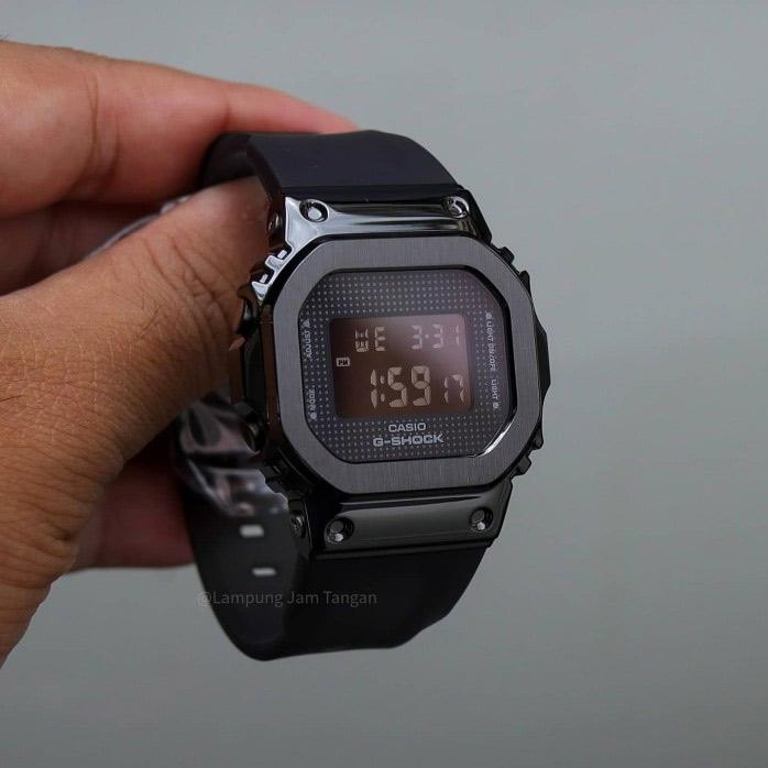 Наручные часы  Casio  G-Shock Casio GM-S5600SB-1E (фото 2)