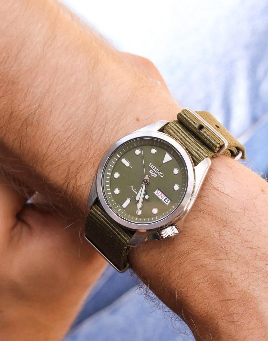 Наручные часы  Seiko  Seiko 5 Sports Seiko SRPE65K1 (фото 2)