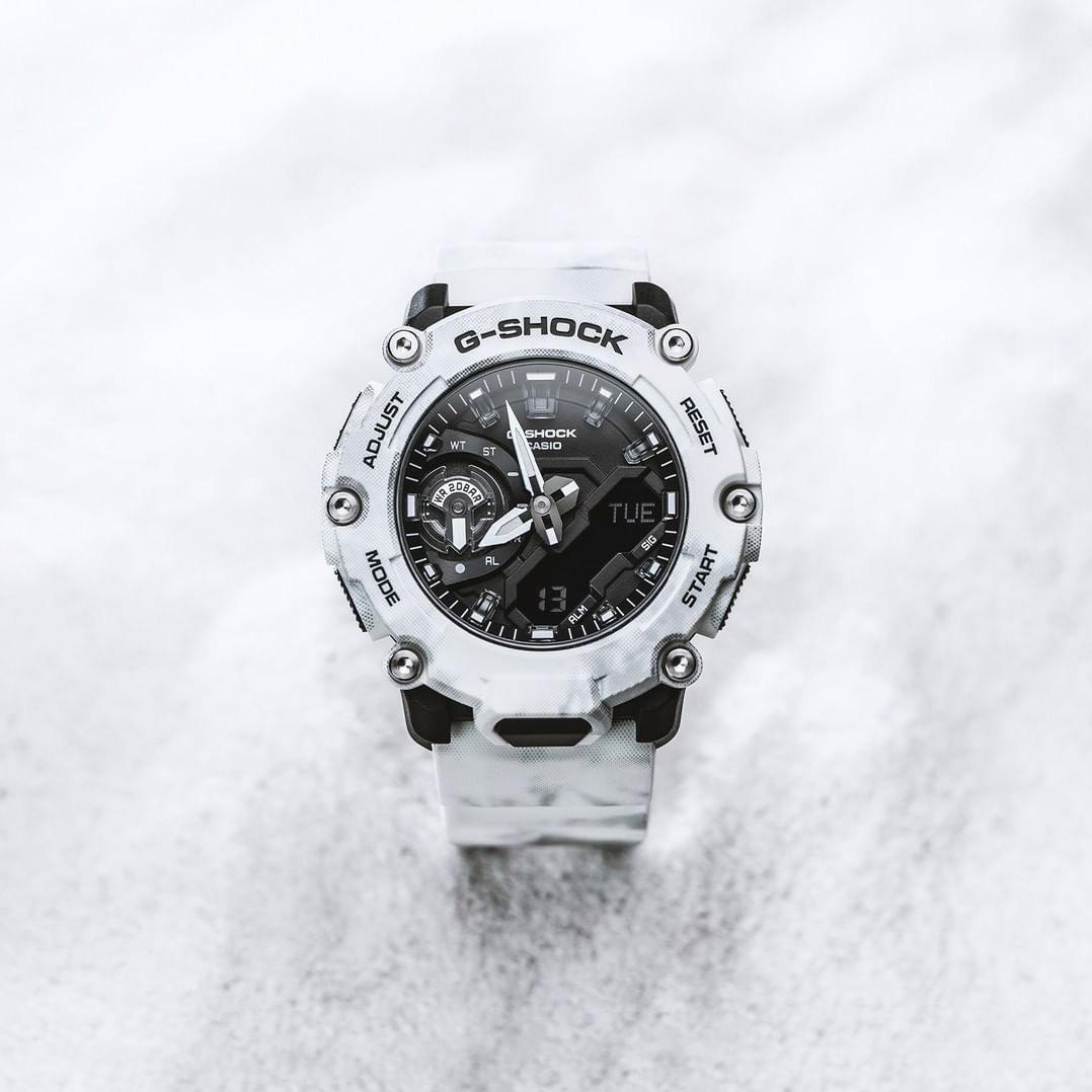 Наручные часы  Casio  G-Shock Casio GA-2200GC-7A (фото 2)