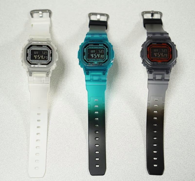 Наручные часы  Casio  G-Shock Casio DW-B5600G-1E (фото 11)