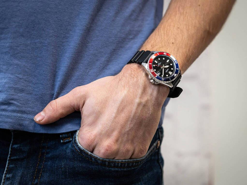 Наручные часы  Casio  Collection Casio MDV-10-1A2 (фото 2)