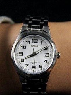 Наручные часы  Casio  Collection Casio LTP-1310D-7B (фото 3)