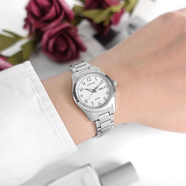 Наручные часы  Citizen  Quartz Citizen EQ0610-53A (фото 2)