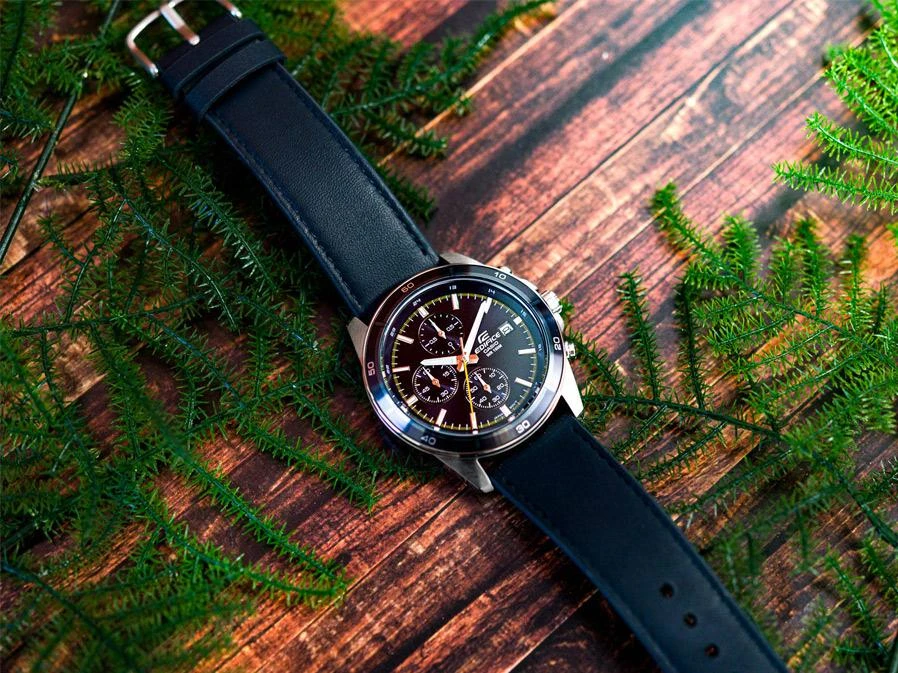 Часы  Casio  Edifice Casio EFR-526L-2C (фото 6)