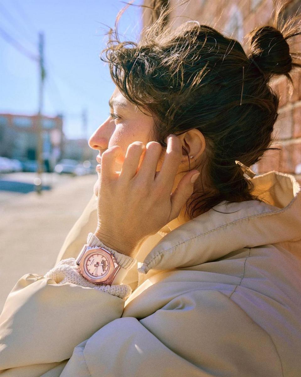 Наручные часы  Casio  G-Shock Casio GM-S2110PG-4A (фото 2)