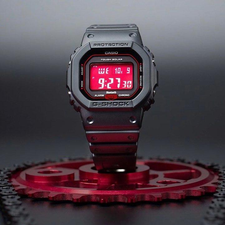 Наручные часы  Casio  G-Shock Casio GW-B5600AR-1E (фото 3)