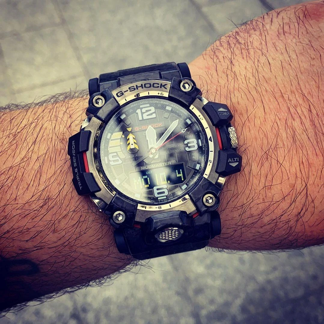 Часы  Casio  G-Shock Casio GWG-2000-1A3 (фото 20)