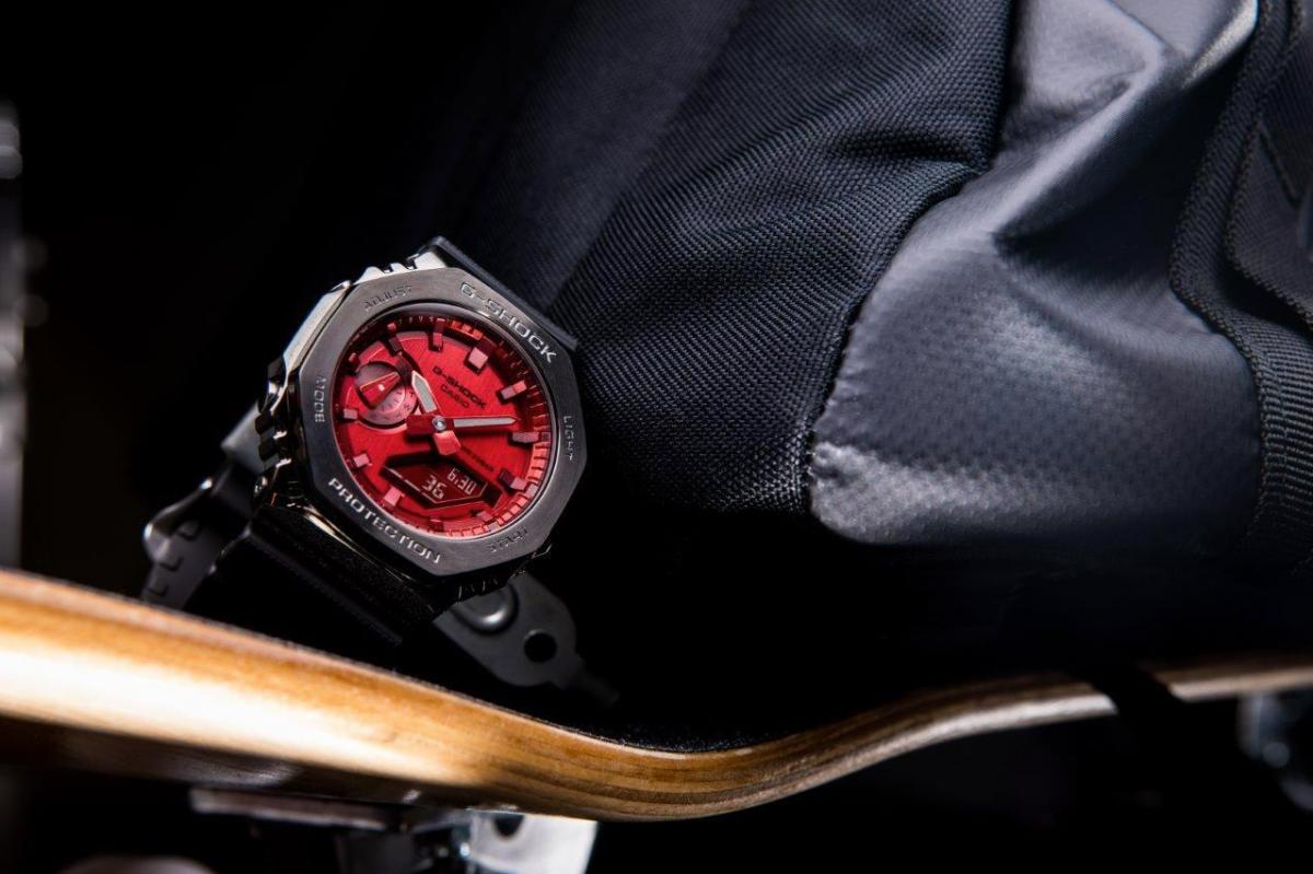 Наручные часы  Casio  G-Shock Casio GM-2100B-4A (фото 2)