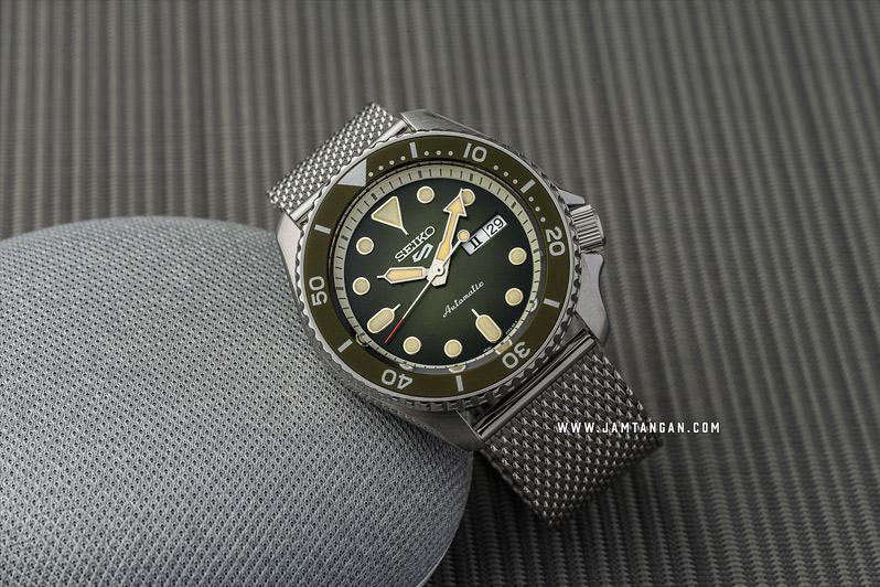 Наручные часы  Seiko  Seiko 5 Sports Seiko SRPD75K1 (фото 2)