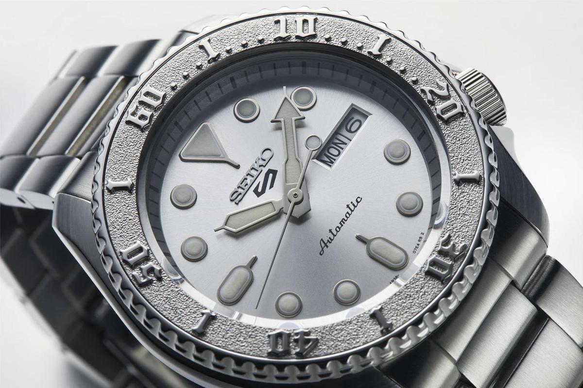 Наручные часы  Seiko  Seiko 5 Sports Seiko SRPE71K1 (фото 5)