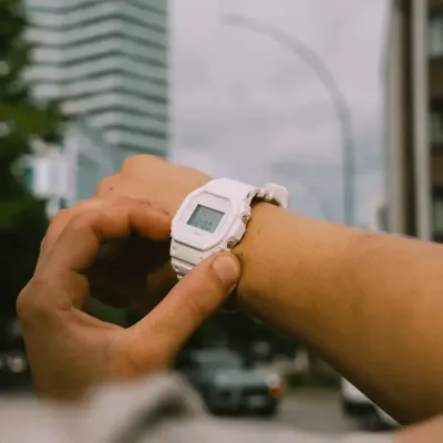 Casio DW-5600WW-7E