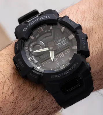 Наручные часы  Casio  G-Shock Casio GBA-900-1A (фото 3)