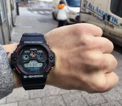 Наручные часы  Casio  G-Shock Casio DW-5900-1E (фото 13)