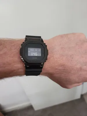 Casio GM-5600UB-1E