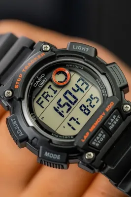 Casio WS-2100H-1A