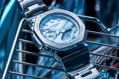 Наручные часы  Casio  G-Shock Casio GM-2110D-2A (фото 2)