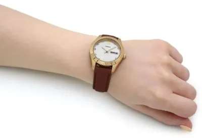 Наручные часы  Fossil  Scarlette Fossil ES5184 (фото 4)