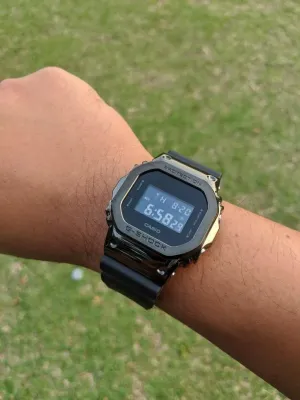 Casio GM-5600UB-1E
