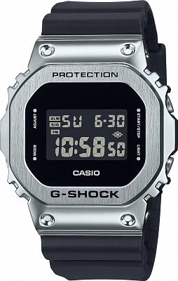 Casio G-Shock GM-5600-1E