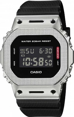 Casio G-Shock GM-5600M-1