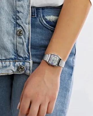 Casio LA-680WA-4C
