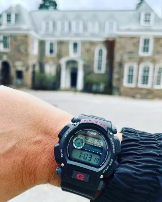Casio DW-9052-1V