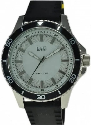 Q&Q Attractive QB24J311Y